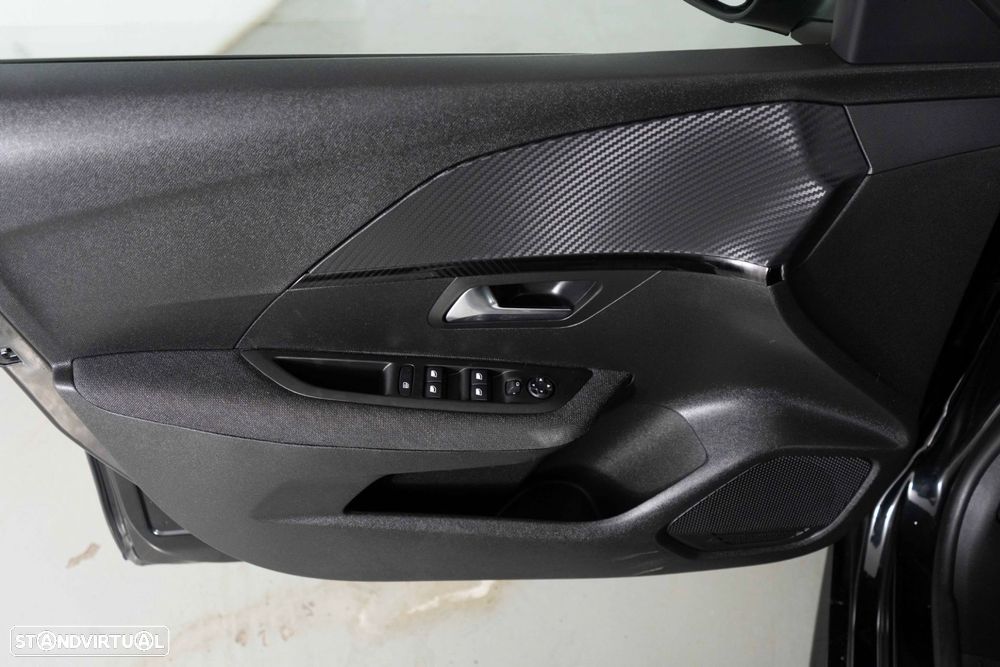 Peugeot 208 1.2 Hybrid Style e-DCS6 - 19
