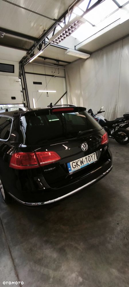 Volkswagen Passat 2.0 TDI Comfortline DSG - 6