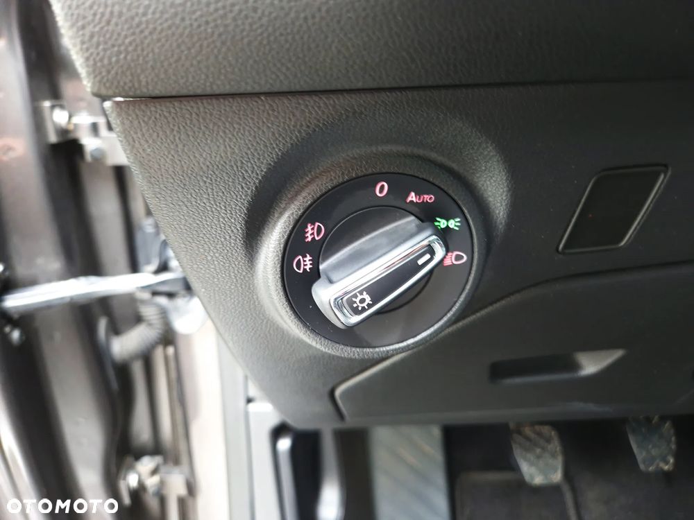 Seat Leon 1.8 TSI Start&Stop FR - 19