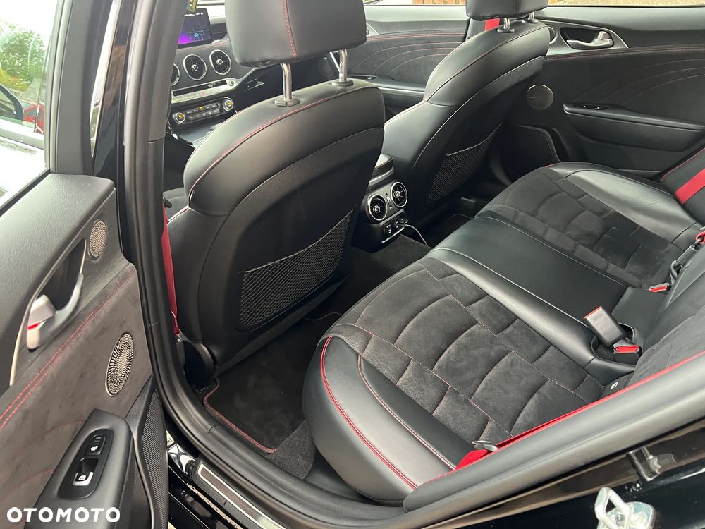 Kia Stinger 3.3 T-GDI V6 GT Prestige Line AWD - 22