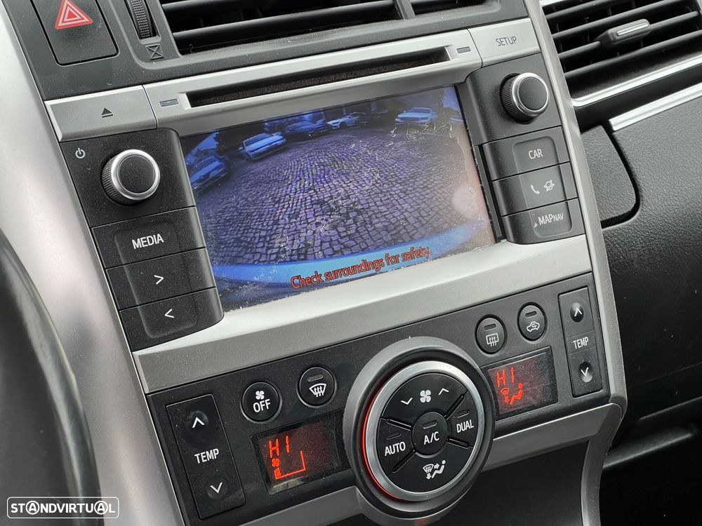 Toyota Verso 2.0 D-4D Comfort - 8