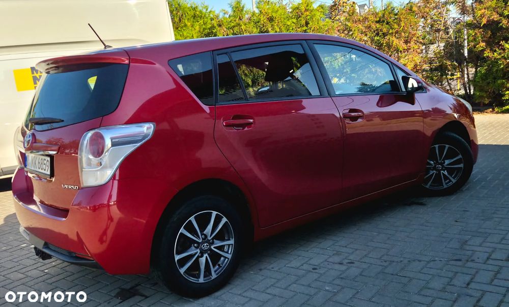 Toyota Verso 2.0 D-4D 5-Sitzer Executive - 11