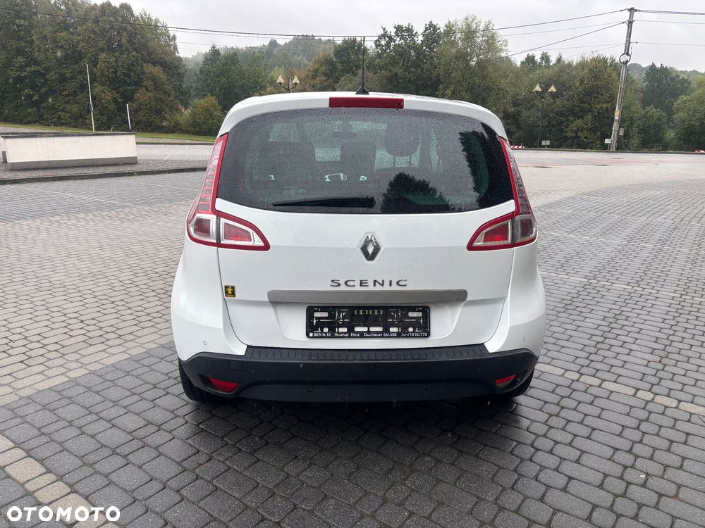 Renault Scenic dCi 150 FAP Dynamique - 9