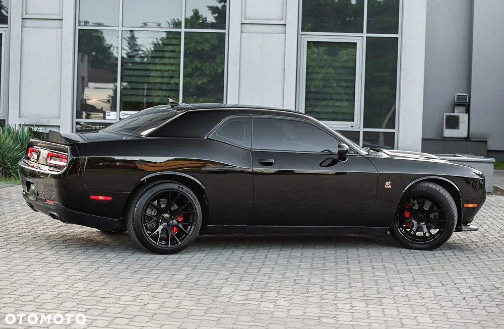 Dodge Challenger 6.4 Scat Pack - 14