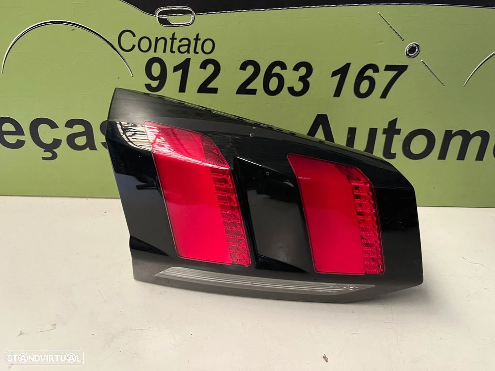 PEUGEOT 5008 II FAROLIM MALA FRISO PLASTICO - FT474 - 4
