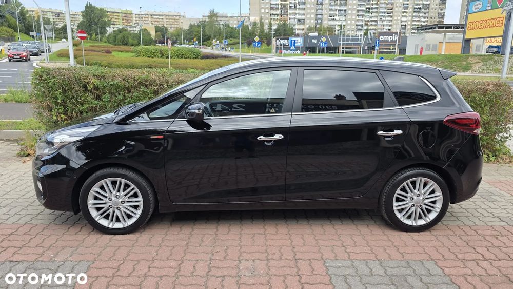 Kia Carens 1.7 CRDi Business Line 7os - 31