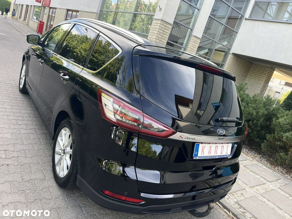 Ford S-Max - 10