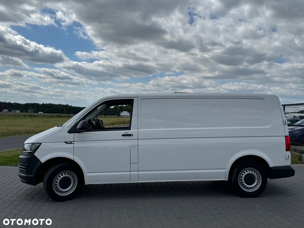 Volkswagen Transporter - 4
