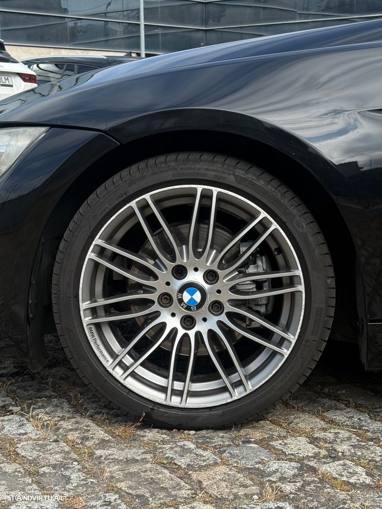 BMW 320 d Coupe Auto - 5