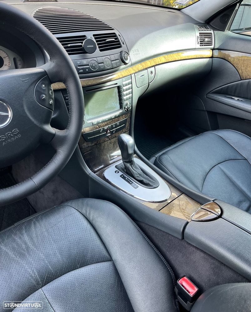 Mercedes-Benz E 270 - 11