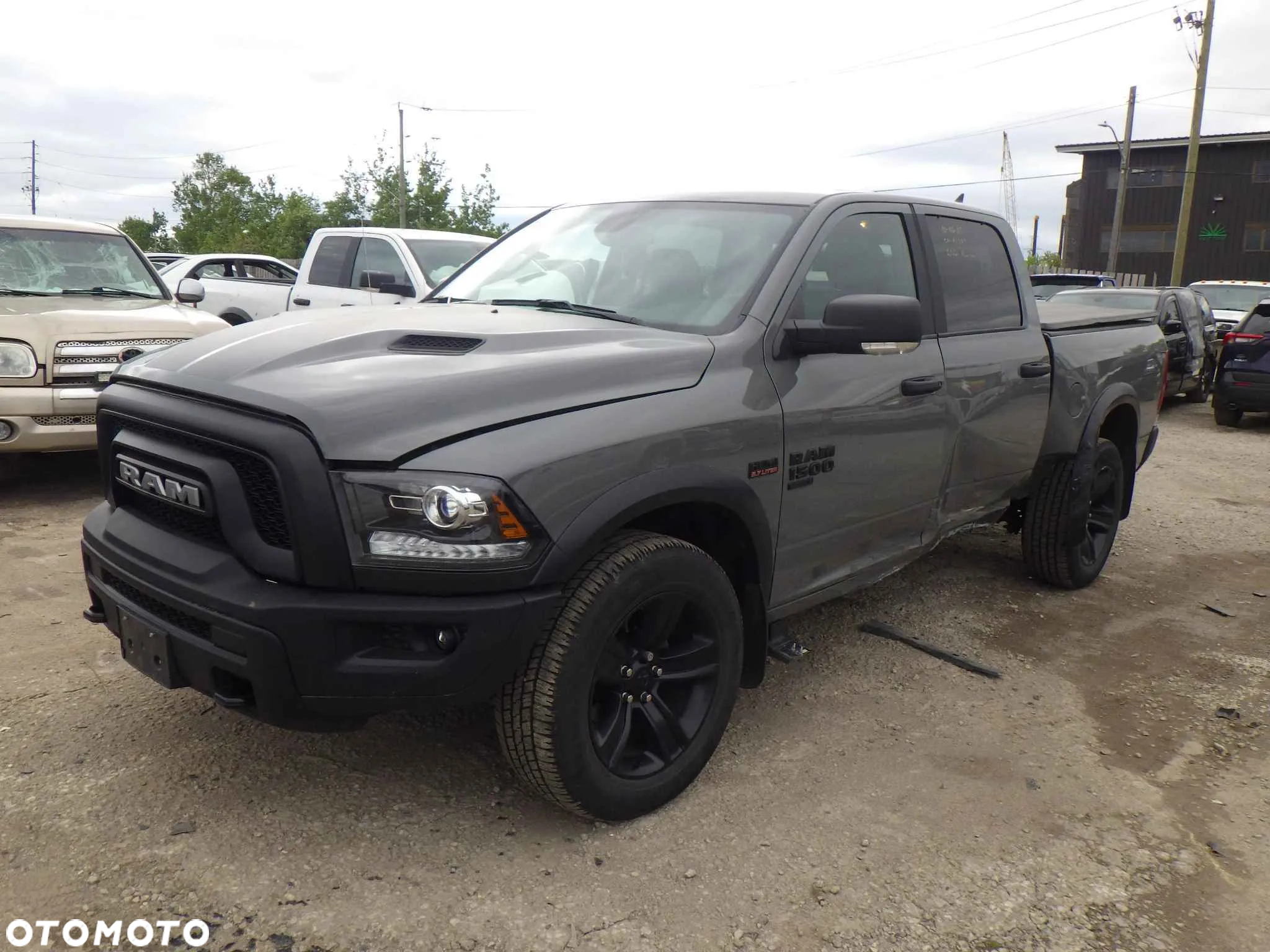 Dodge RAM 1500 5.7 4x4 - 2