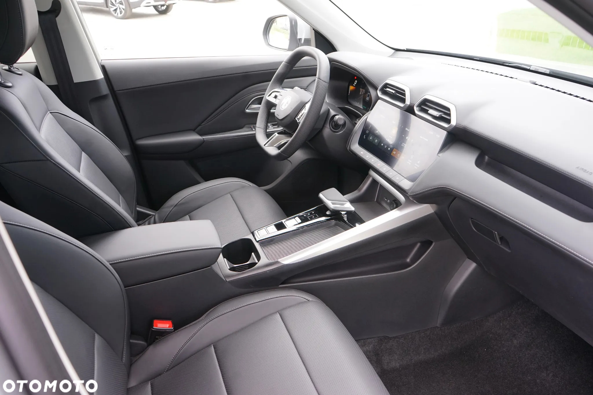 MG ZS 1.5 HEV+ Exclusive - 20