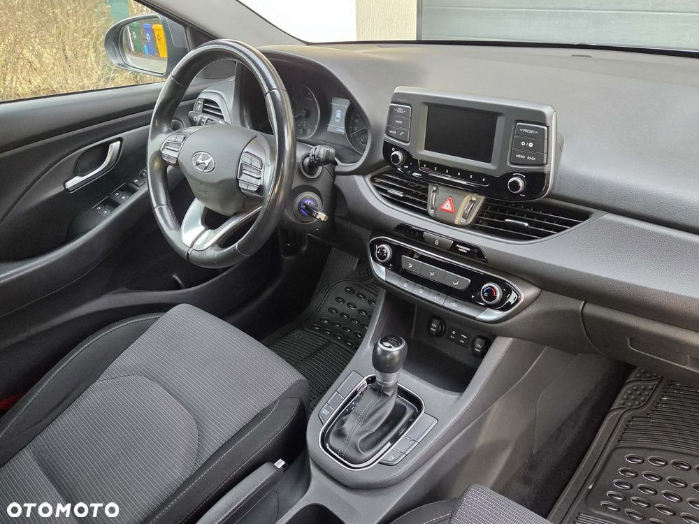 Hyundai i30 1.4 T-GDI Comfort DCT - 28