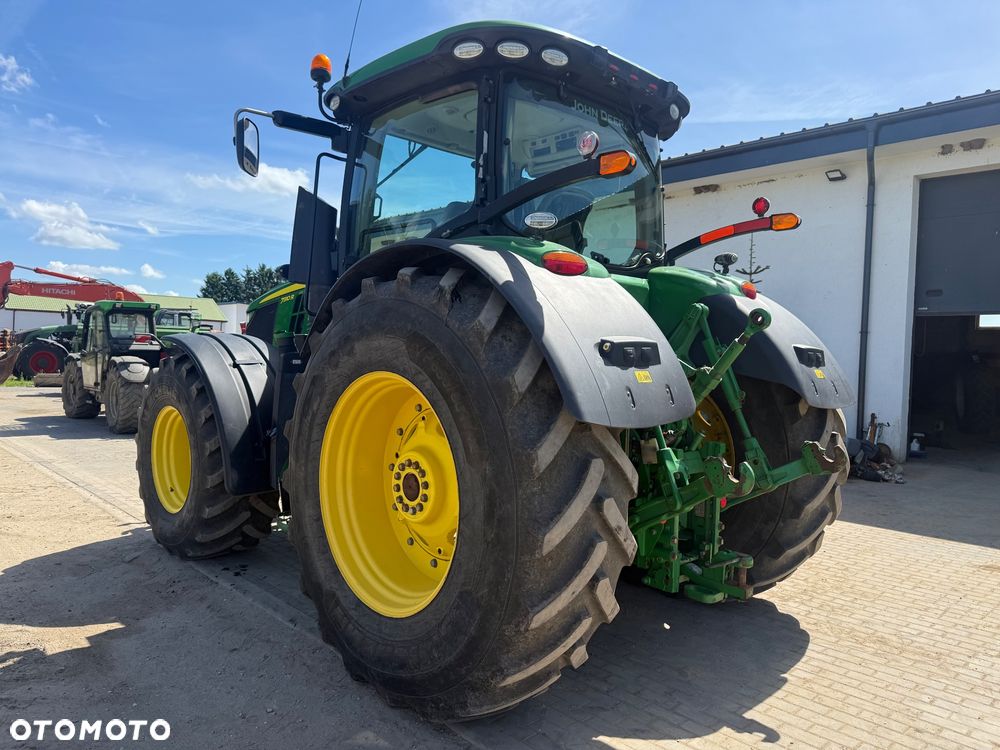 John Deere 7310R - 12