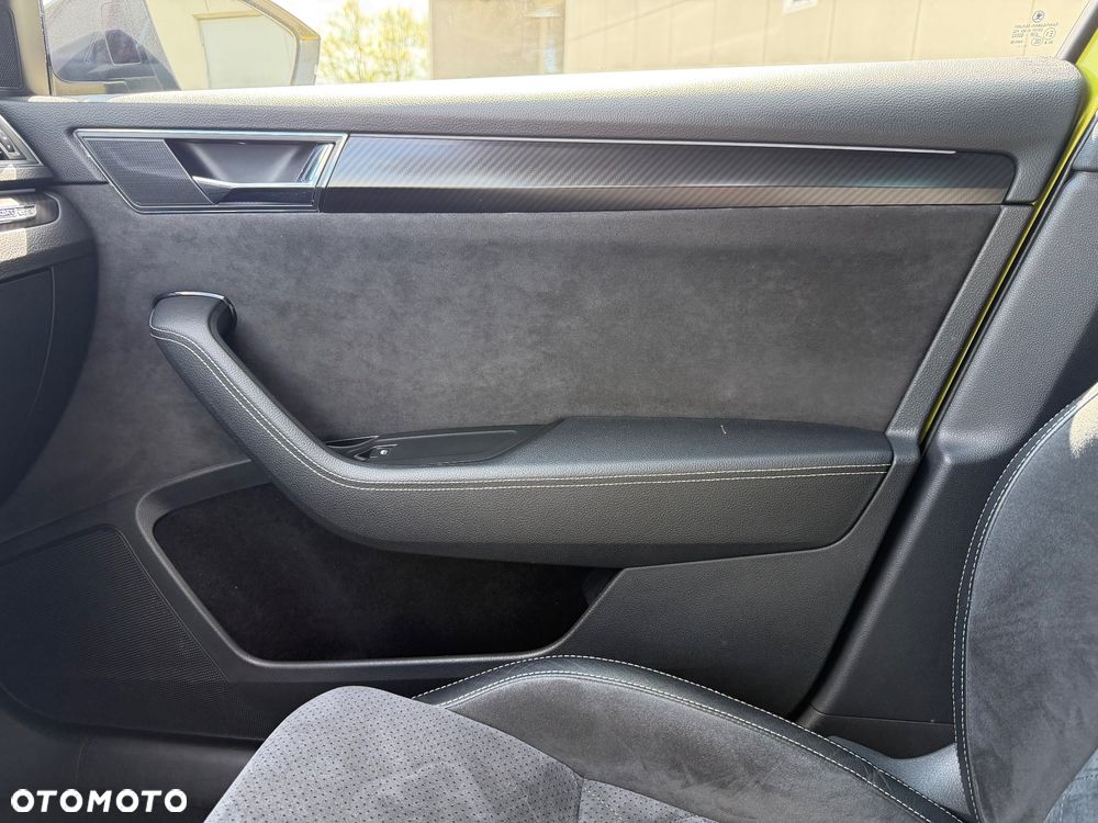 Skoda Superb 2.0 TSI Sportline DSG - 30