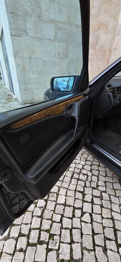 Mercedes-Benz E 300 TD Classic - 6