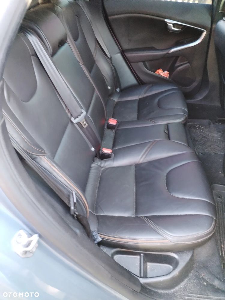 Volvo V40 D3 Drive-E Summum - 14