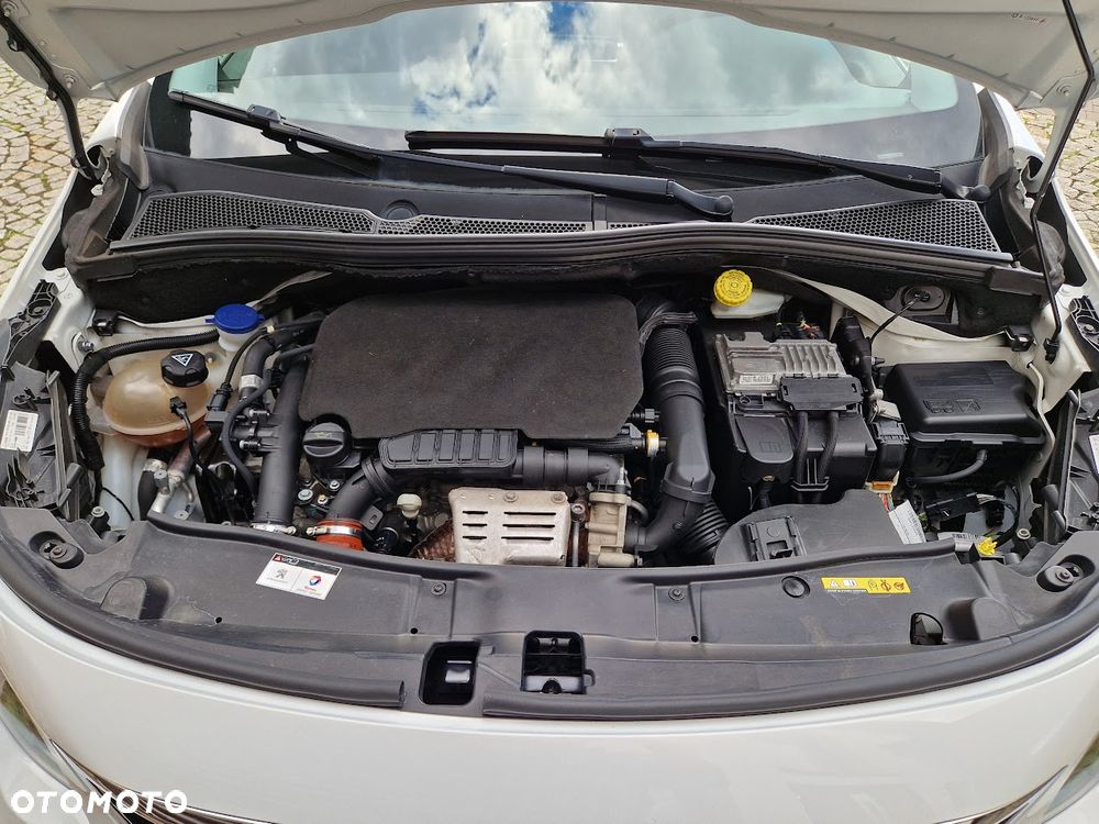 Peugeot 2008 PureTech 110 Stop&Start Allure - 31