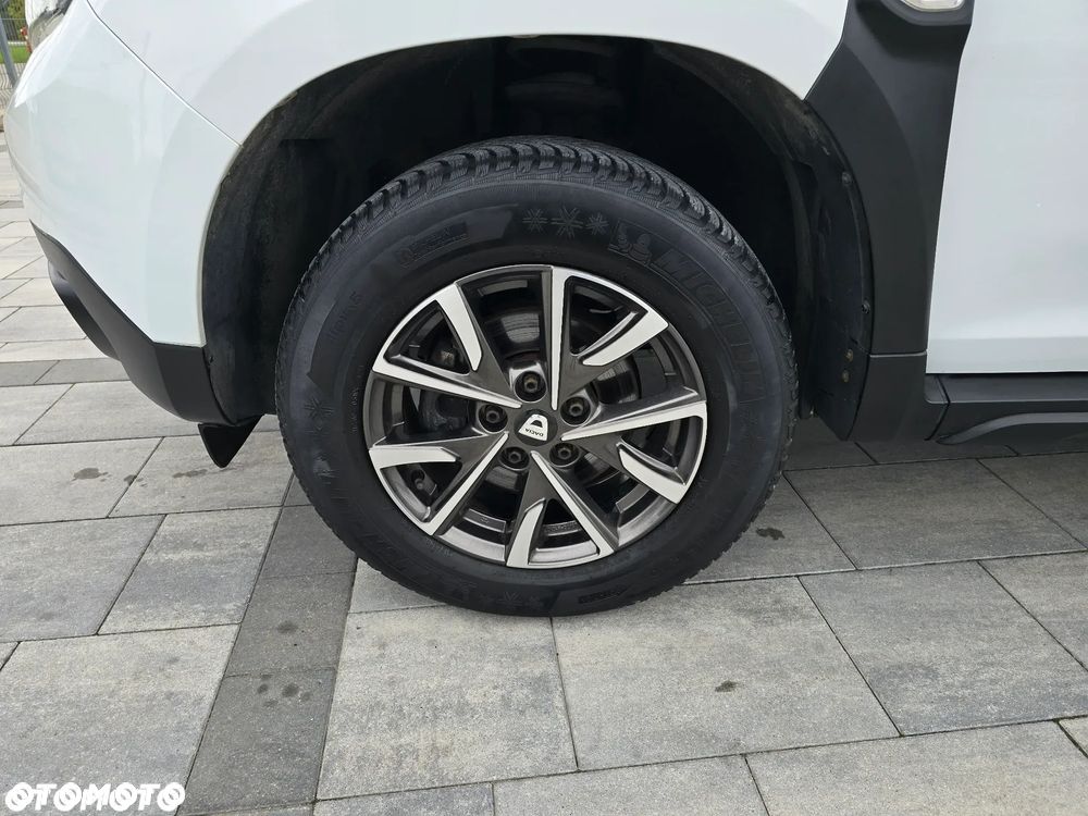 Dacia Duster 1.5 Blue dCi Essential 4WD EU6d - 9