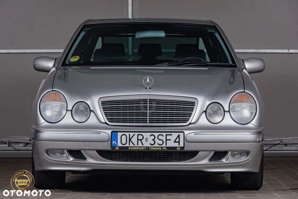 Mercedes-Benz Klasa E - 2