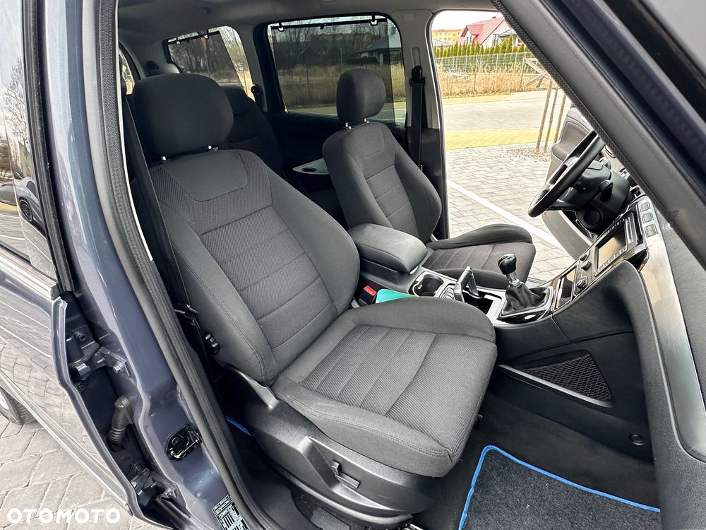 Ford Galaxy 2.0 TDCi DPF Business Edition - 29