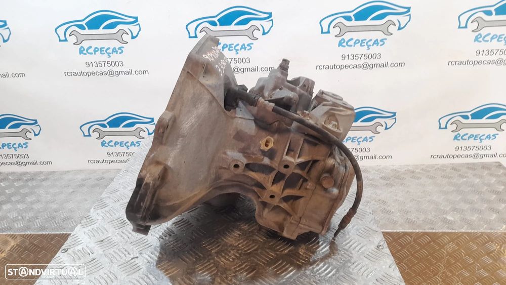 CAIXA VELOCIDADES MANUAL OPEL ASTRA G T98 1.7 DTI DI 16V 65CV Y17DTL GM90400209 90400209 330700111 72748 CORSA C X01 COMBO C MERIVA A X03 - 2