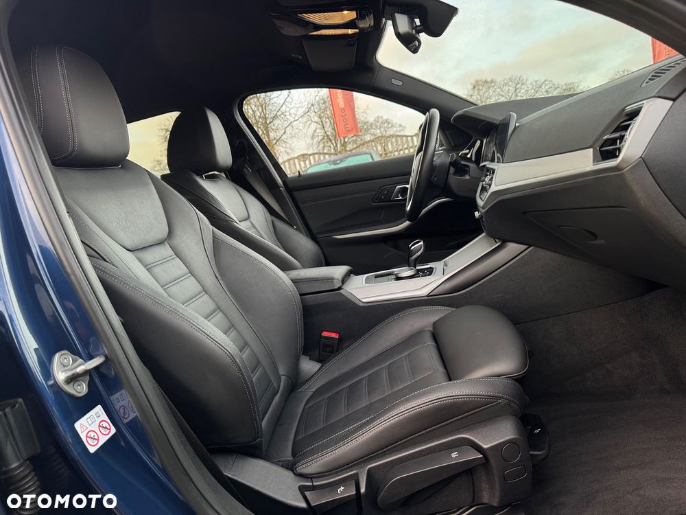 BMW Seria 3 320i GPF Sport Line Sport - 26