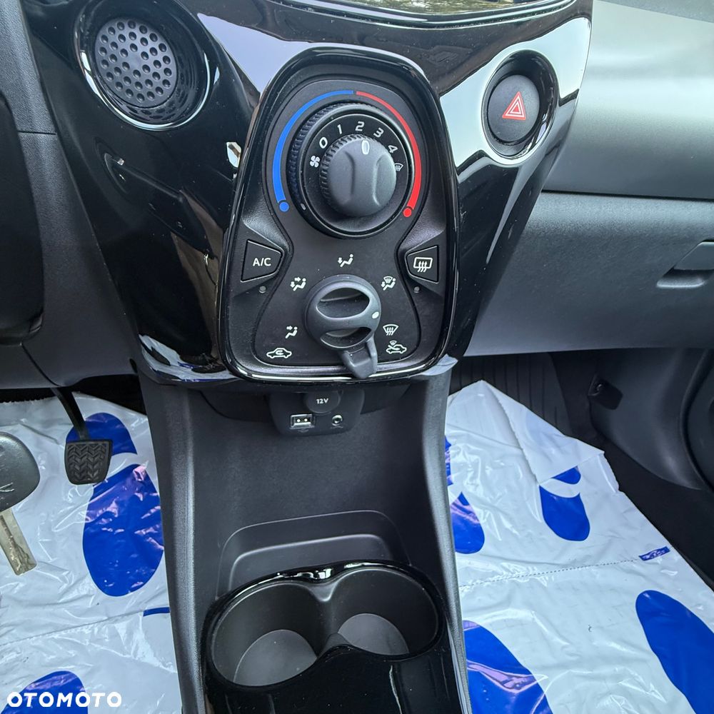 Peugeot 108 PureTech 82 Top Allure - 19