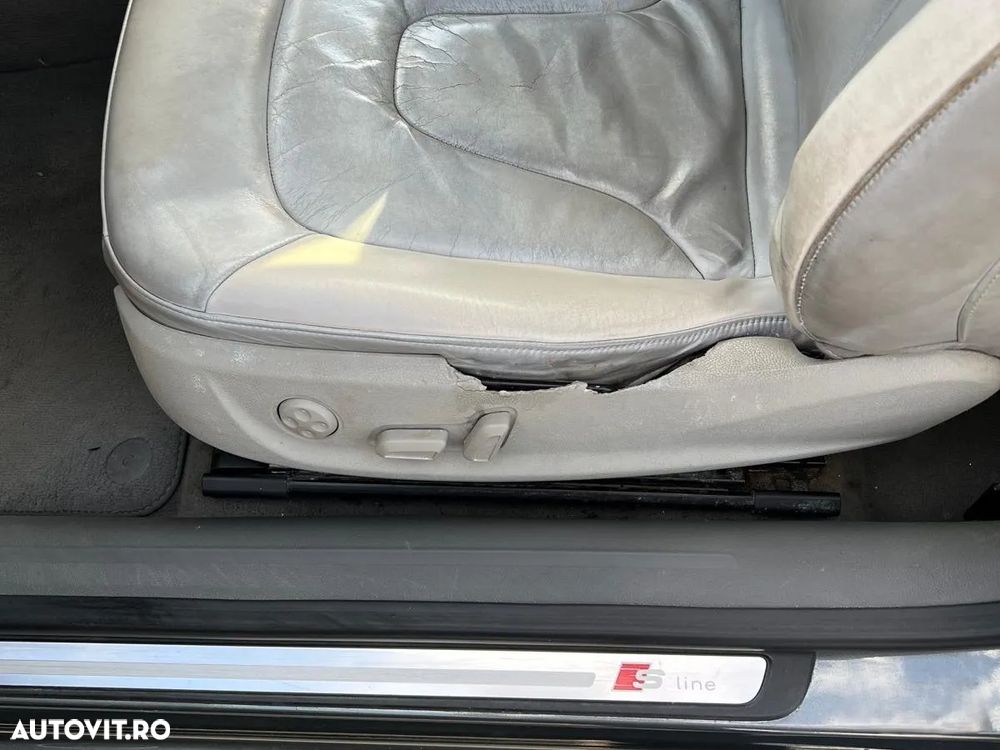 Audi A5 Coupe 2.7 TDI DPF Multitronic - 12