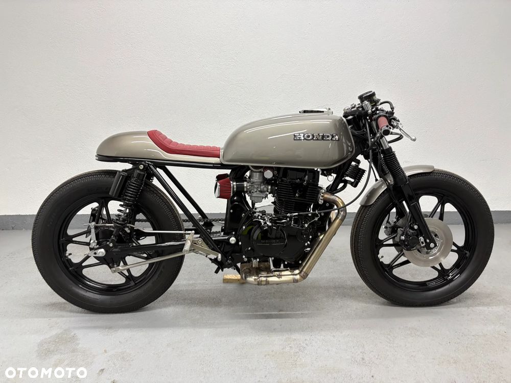 Honda CB - 3