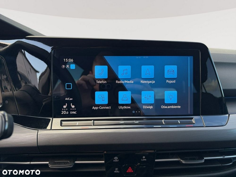 Volkswagen Golf 1.5 TSI EVO Style - 17