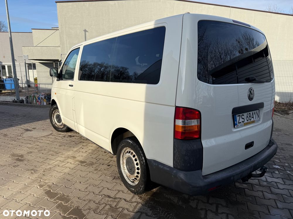 Volkswagen Caravelle L1 - 12