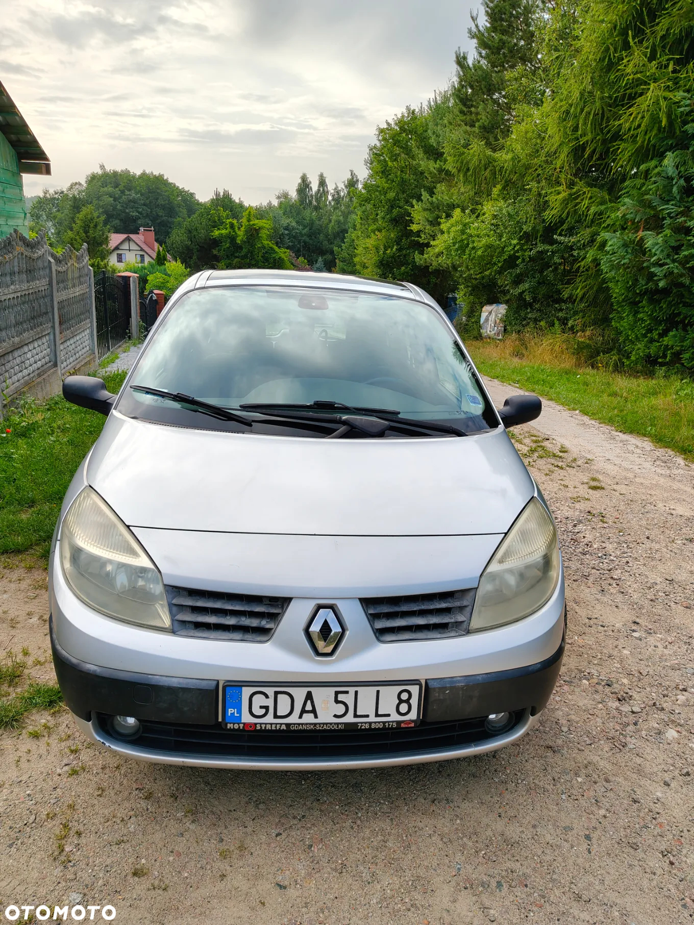 Renault Grand Scenic - 4