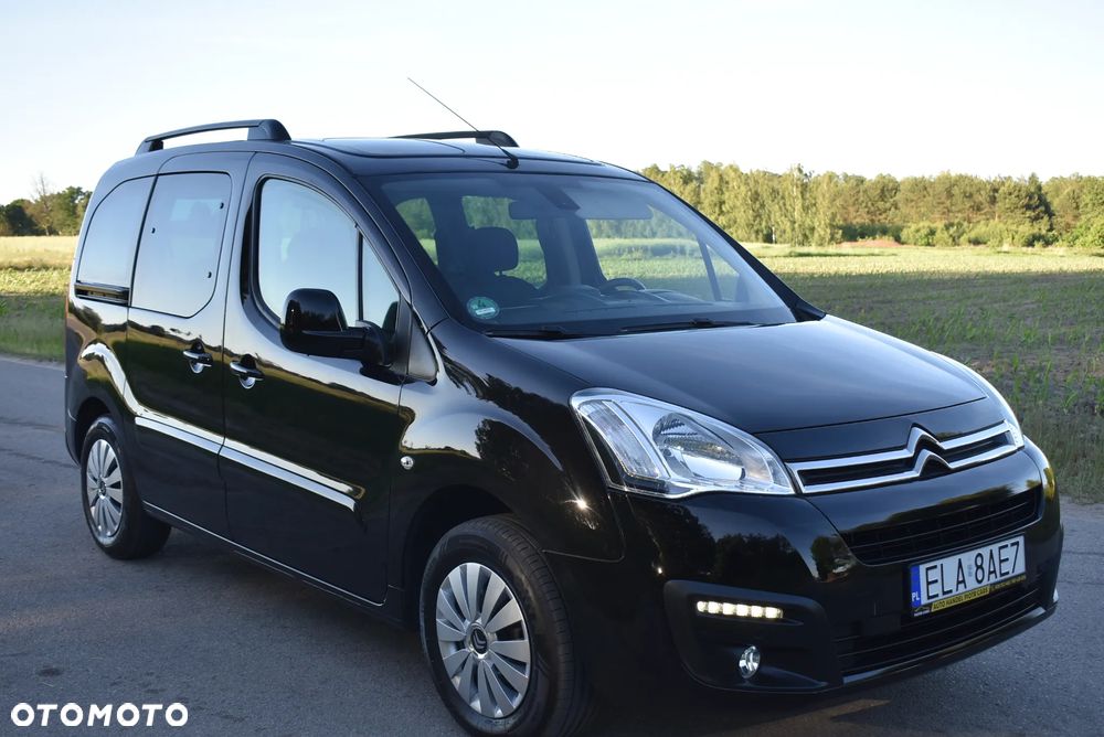Citroën Berlingo Multispace BlueHDi 120 S&S SHINE - 17