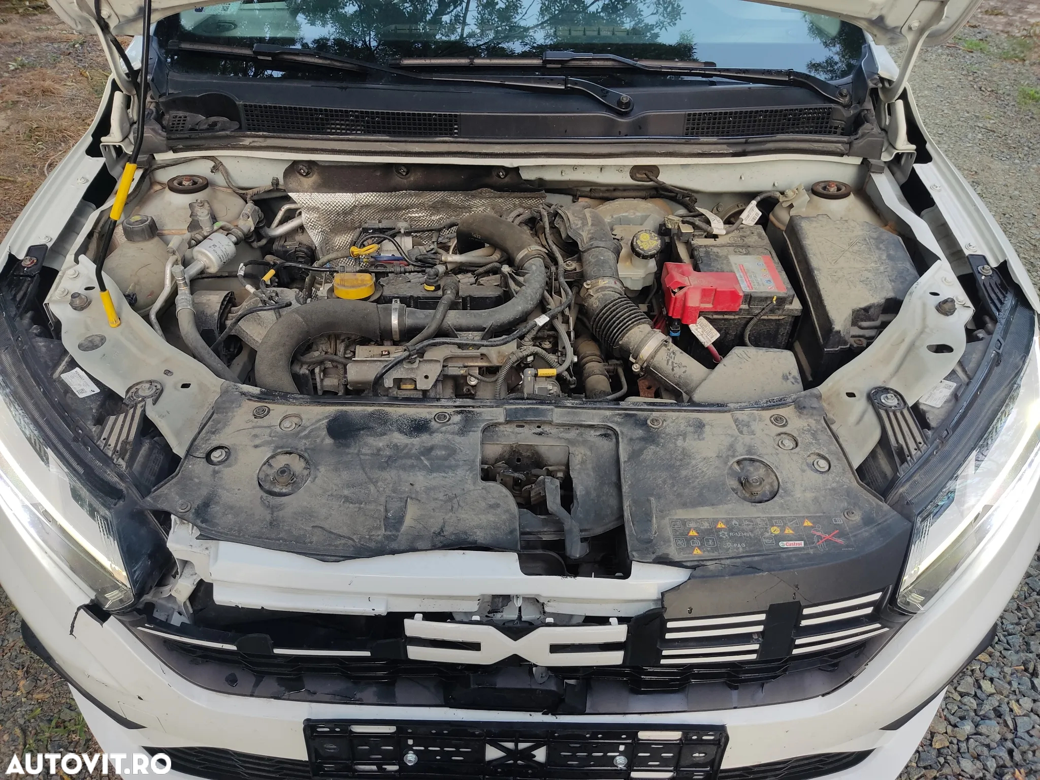Dacia Sandero TCe 90 Essential - 6