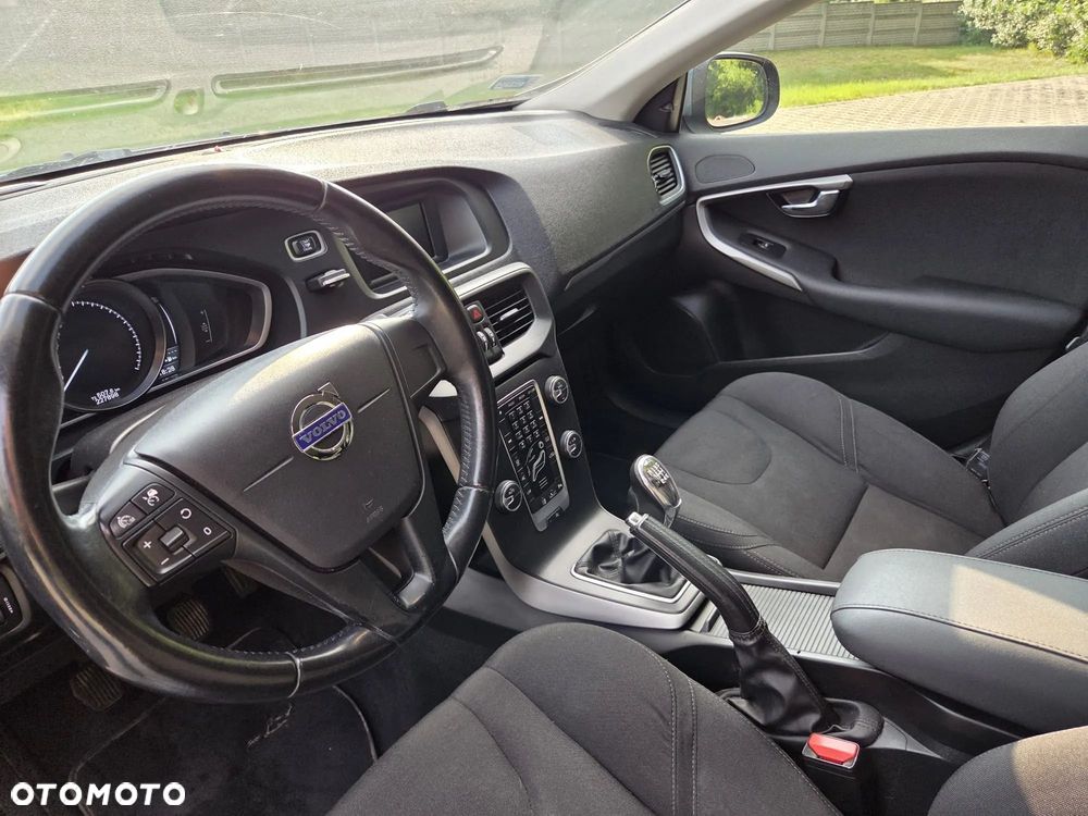 Volvo V40 D2 Kinetic - 5