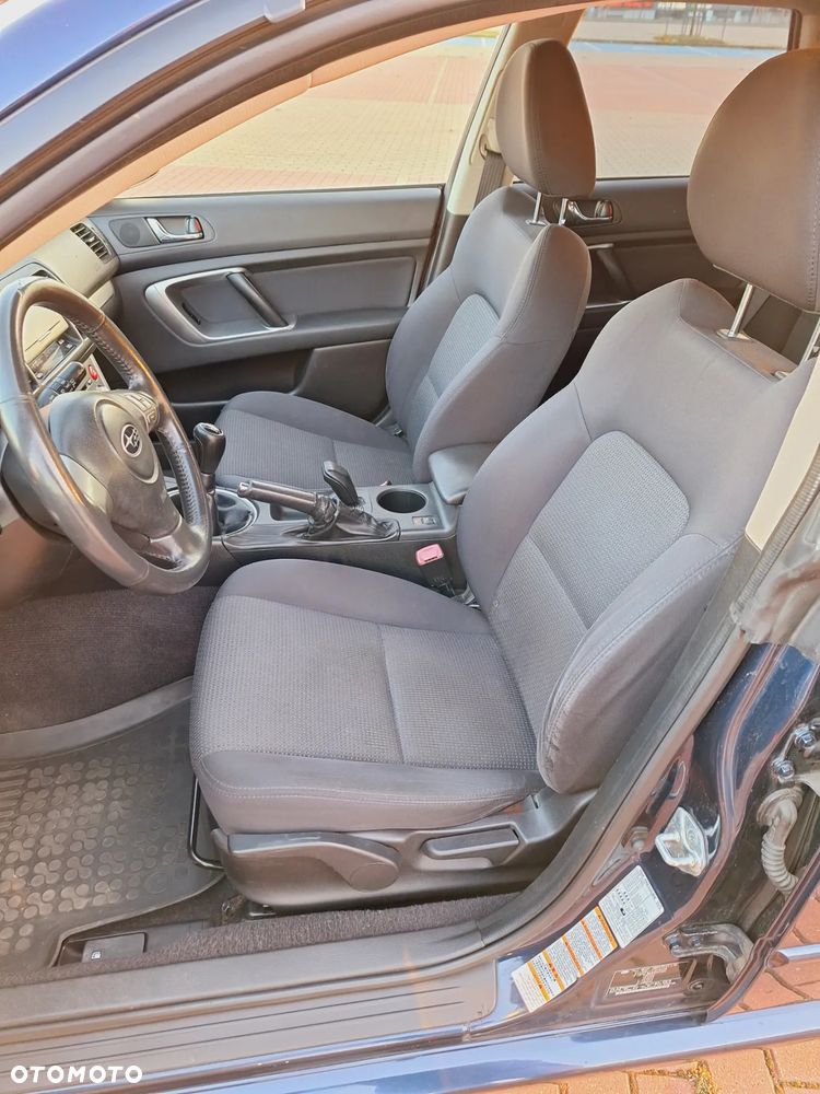 Subaru Legacy Kombi 2.0R Comfort - 22