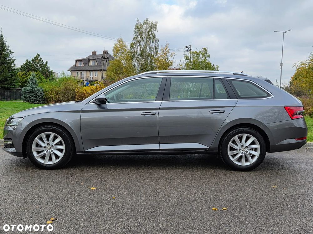 2022 Skoda Superb 2.0 TDI SCR Ambition DSG, photograph 8
