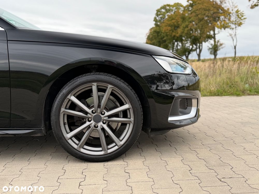 Audi A4 Avant 40 TFSI S tronic sport - 25