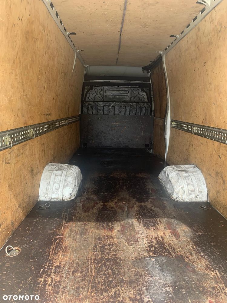 Iveco DAILY - 6