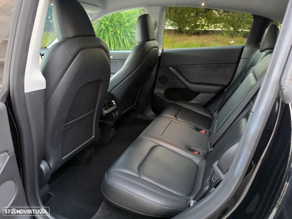 Tesla Model Y 2023 photo 5