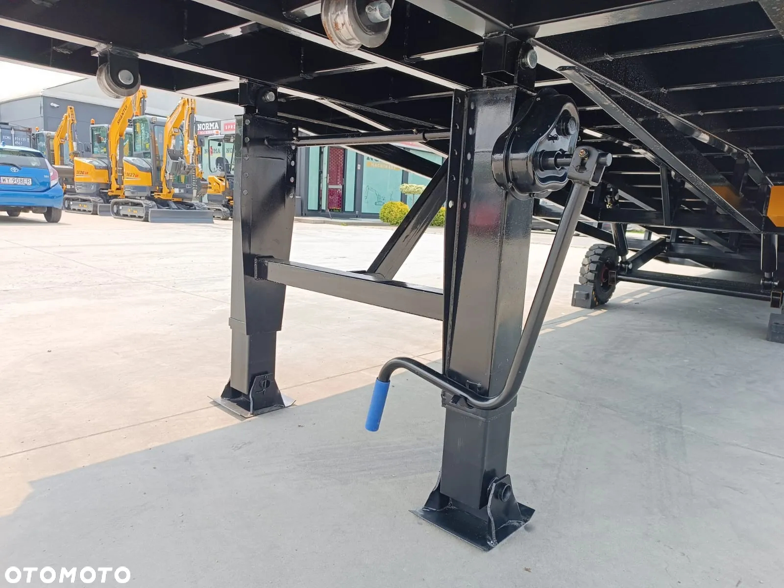 Inny Rampa mobilna 10 T - 11