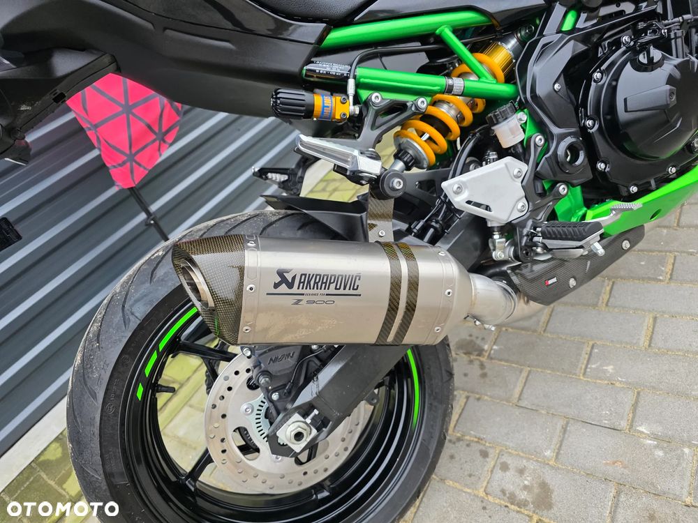Kawasaki Z 900 - 21