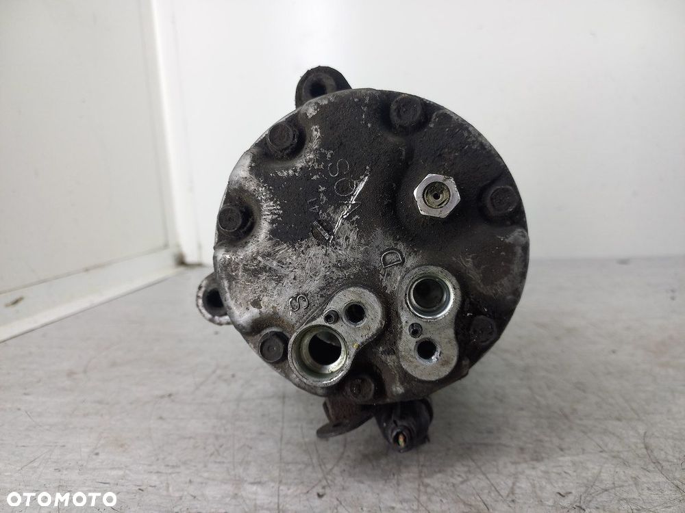 POMPA,SPRĘŻARKA KLIMATYZACJI FORD GALAXY II SD7V16 7M3820803 YM2H19D629BA - 2