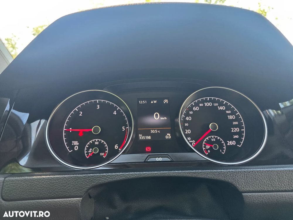 Volkswagen Golf 1.6 TDI DPF BMT DSG Highline - 10