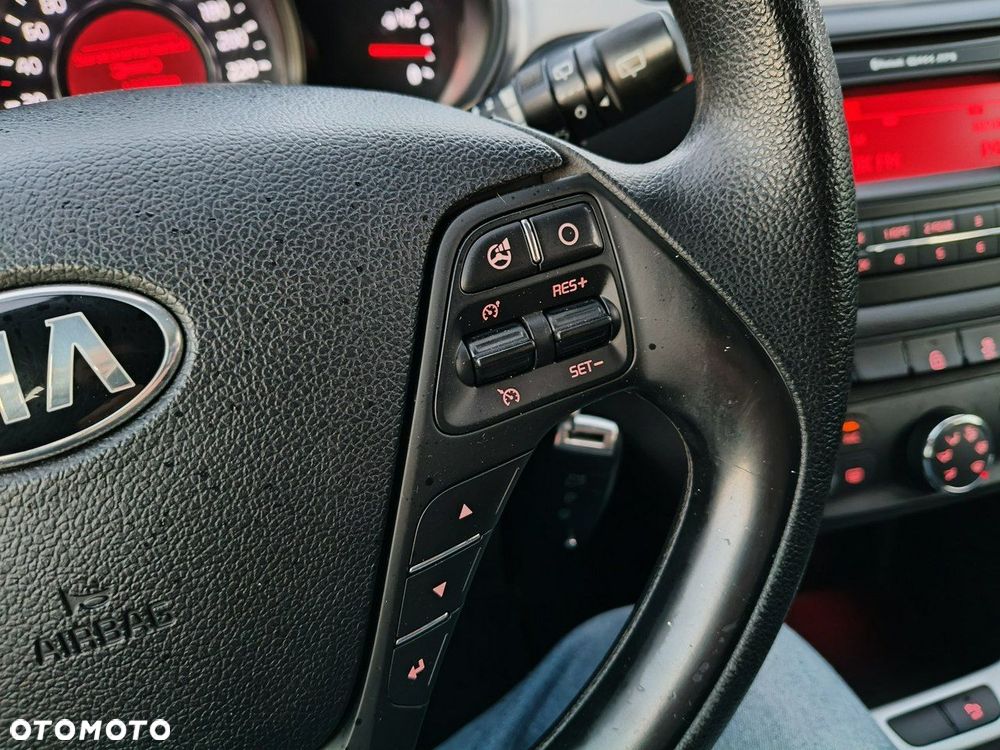 Kia Ceed 1.4 CRDi M - 17