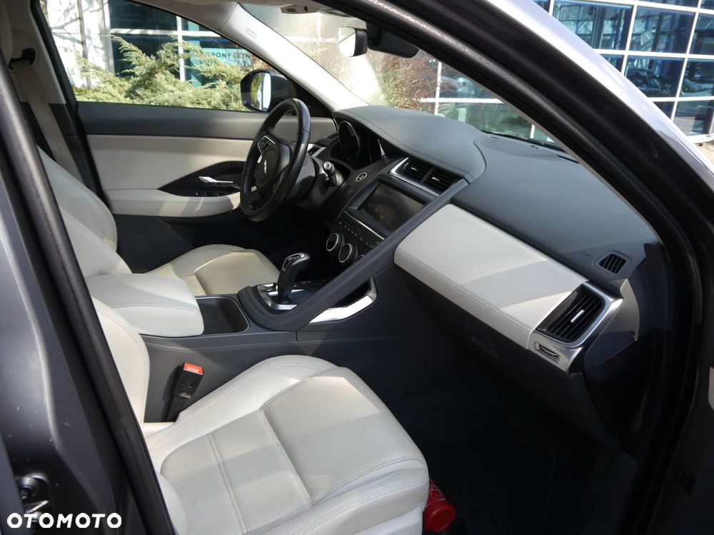 Jaguar E-Pace 2.0 i4D AWD S - 9