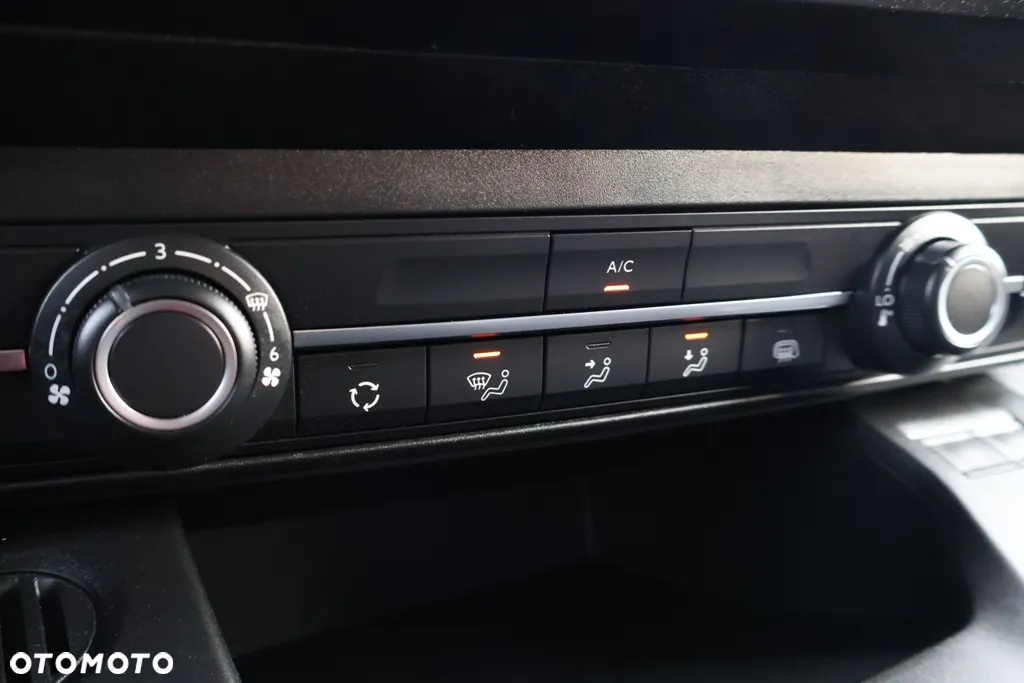 Peugeot Partner LONG KLIMA KAMERA NAVI WEBASTO TEMPOMAT FV23% - 34