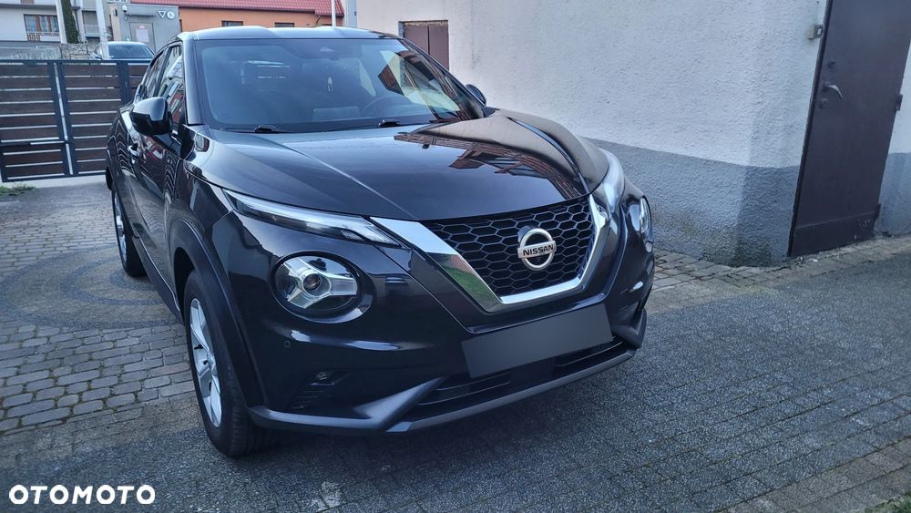 Nissan Juke 1.0 DIG-T N-Connecta DCT - 2