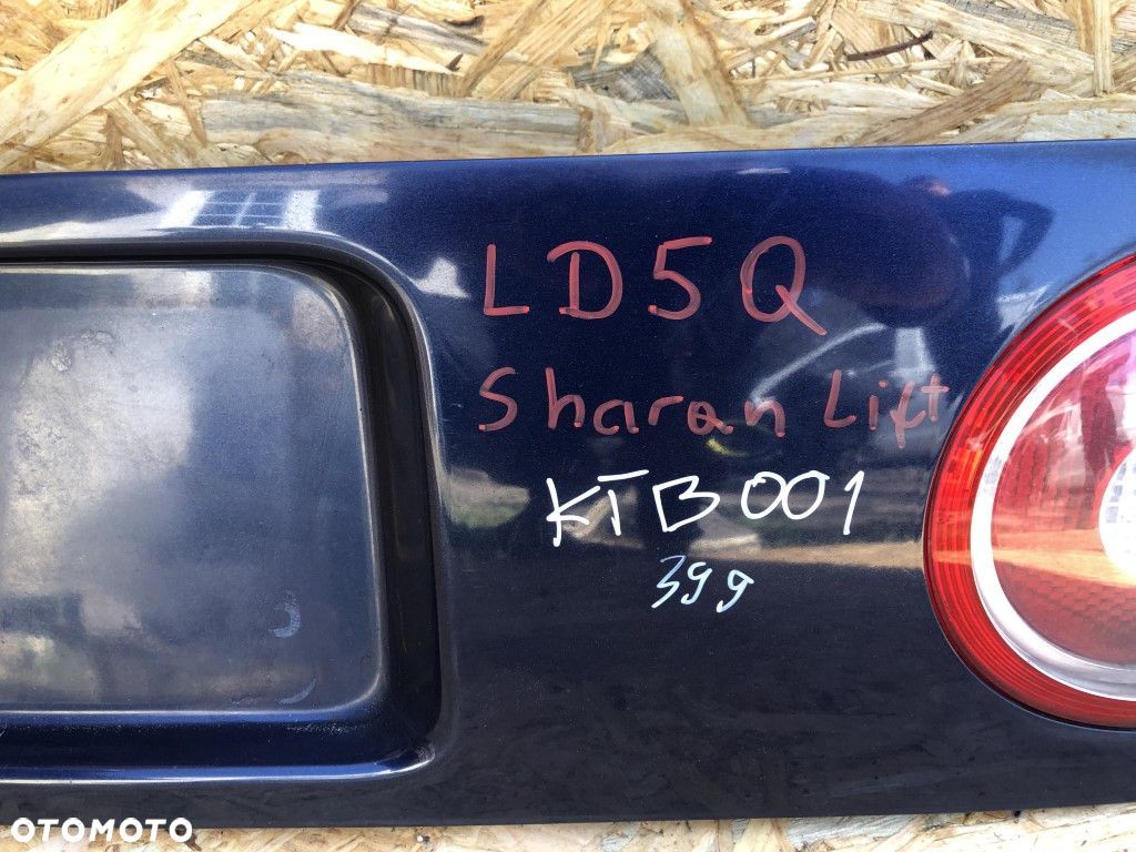 VW VOLKSWAGEN SHARAN LIFT FL  LD5Q  BLEDA LISTWA KLAPY - 1